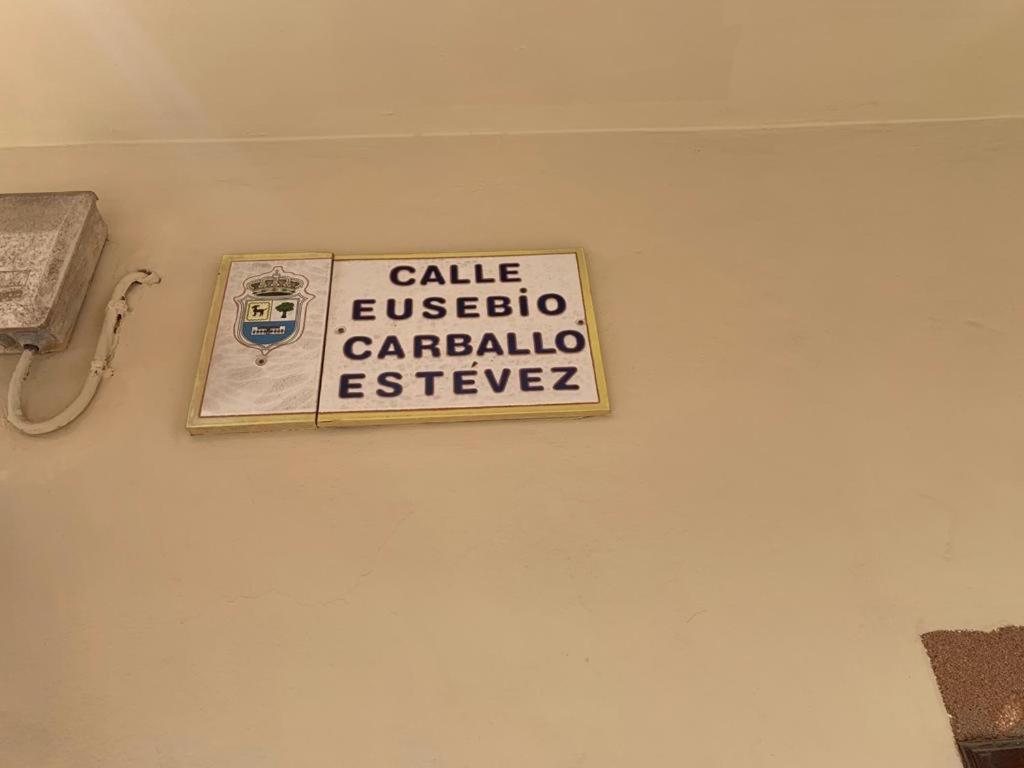 Calle Eusebio Carballo II Коральео Экстерьер фото